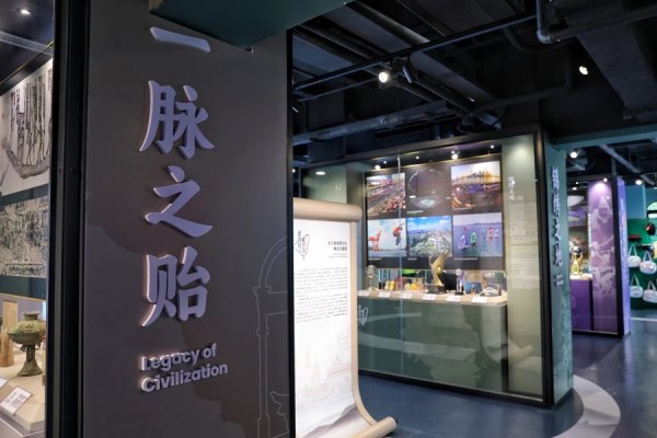 多多策略 运动累了？来一份“咖啡+鸭血粉丝汤”混搭补给包！ | 小体鉴宝